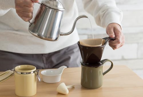 ZERO JAPAN - Bee House Pour Over Coffee Dripper - Ceramic Coffee Maker with Elegant Peek Hole, Drip Cone Brewer Coffee Gifts, Brewing Accessories - Tomato, Standar Size