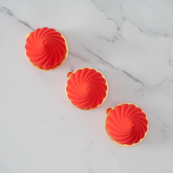 Restaurantware-Pastry Tek 6 Cavities Spiral Silicone Mold, 1 Oven-Ready Spiral Mold - Flexible, Freezable, White Silicone Spiral Jello Mold, Easy Release, For Baking