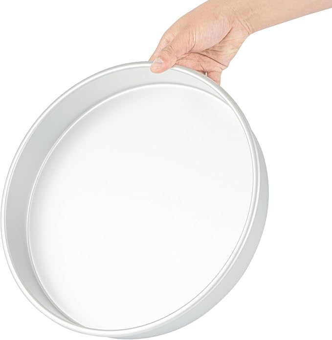 Restaurantware Cake Pan 12 Pack of 12 Inch Aluminum Non-Stick Round Baking Pan Even Heat Distribution Silver Durable Bakeware for Professional Pastry Chefs and Home Bakers