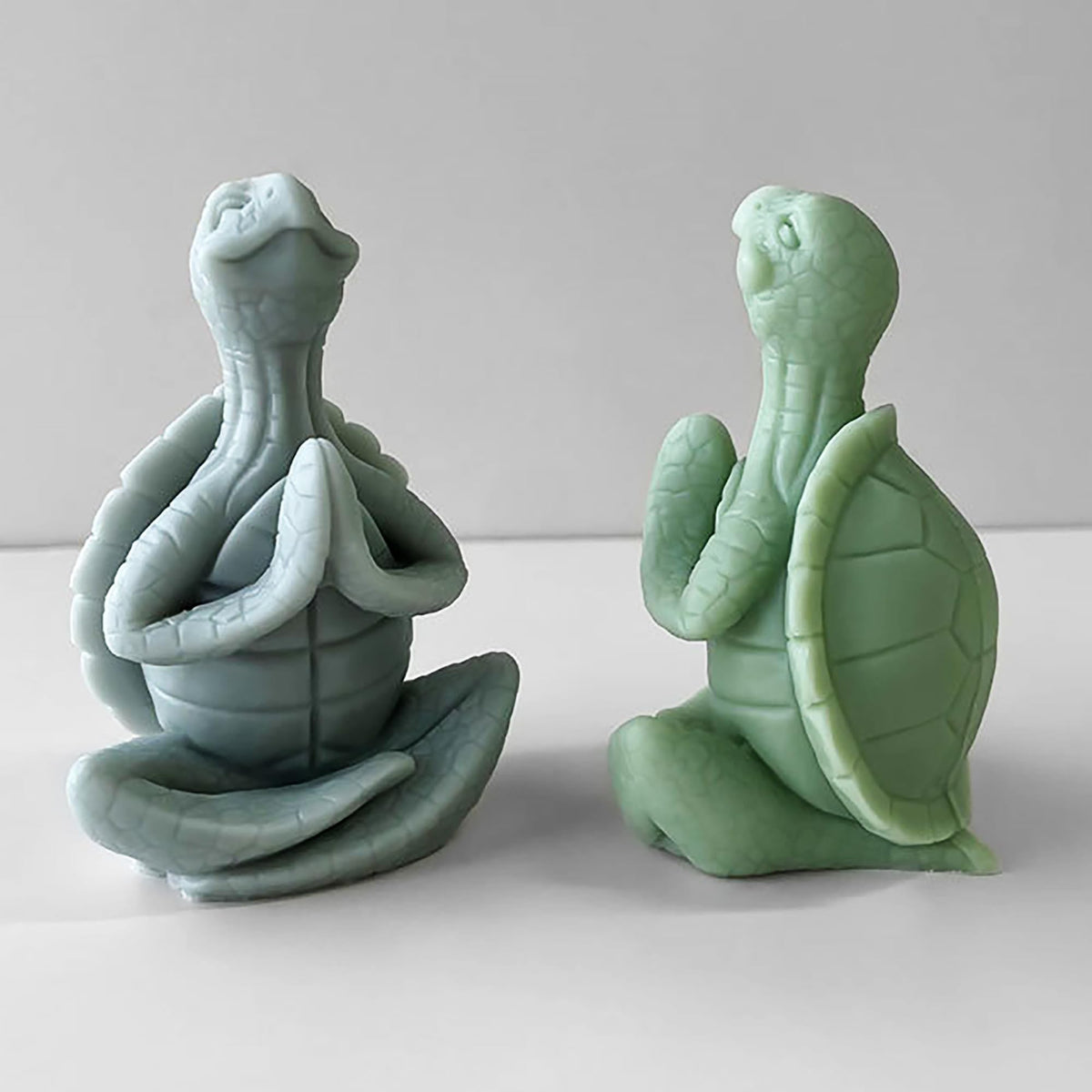 2 Pack Spiral Wave Resin Casting Molds - Silicone for 3D Animal Candle Making