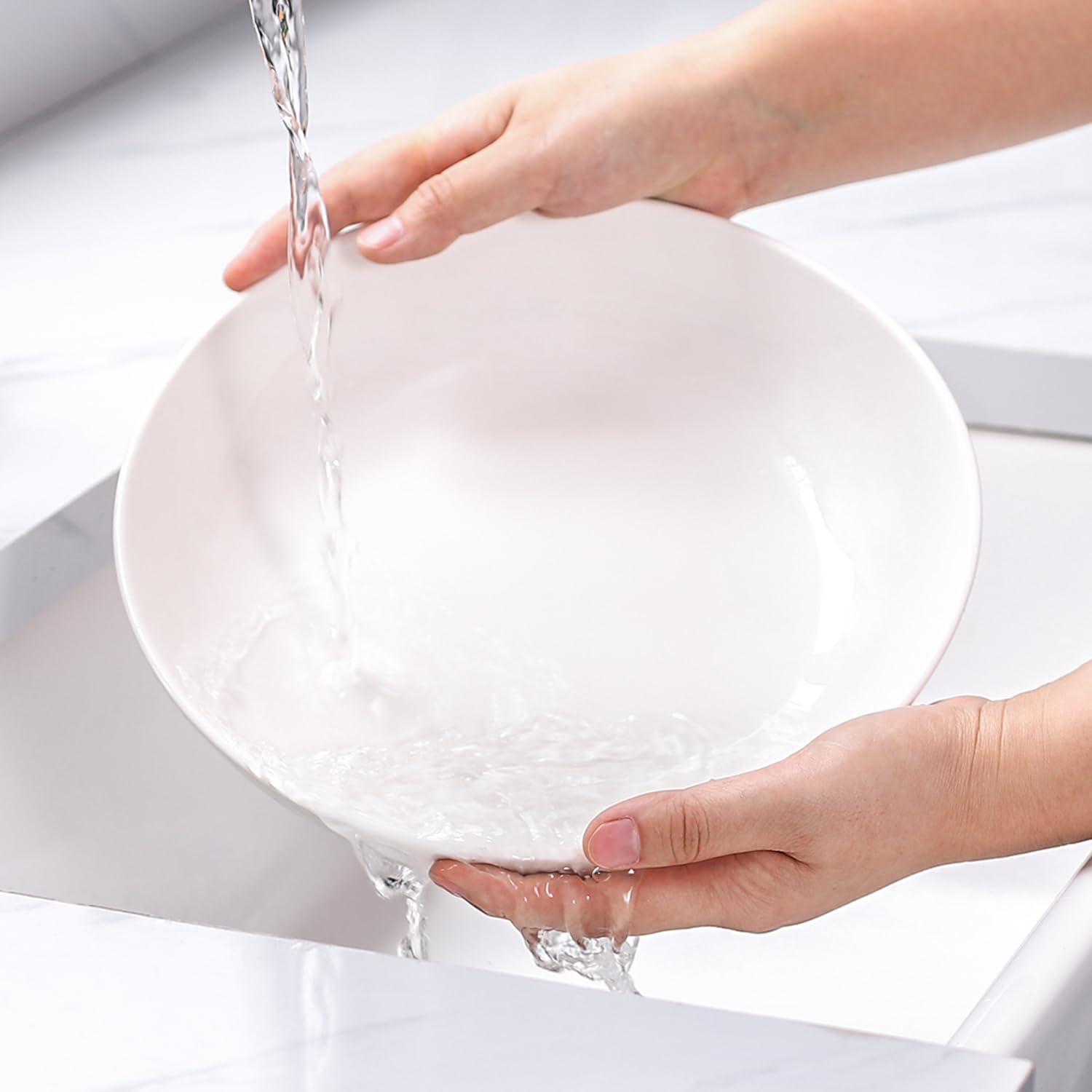 DOWAN 9.75" Pasta Bowls Set of 4, Large Shallow White Ceramic Salad Bowls, 50oz Wide Dinner Bowls for Pasta, Soup, Salad & Stew, Microwave & Dishwasher Safe, Housewarming Gift(Soft White)