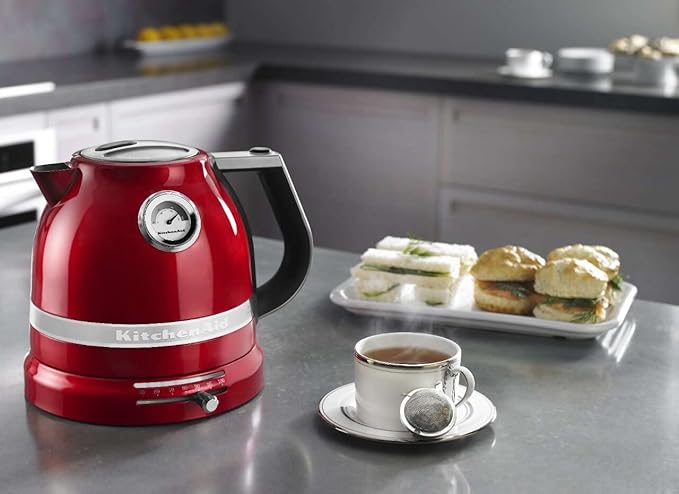 KitchenAid 1.5 L Pro Line Series Electric Kettle, Candy Apple Red