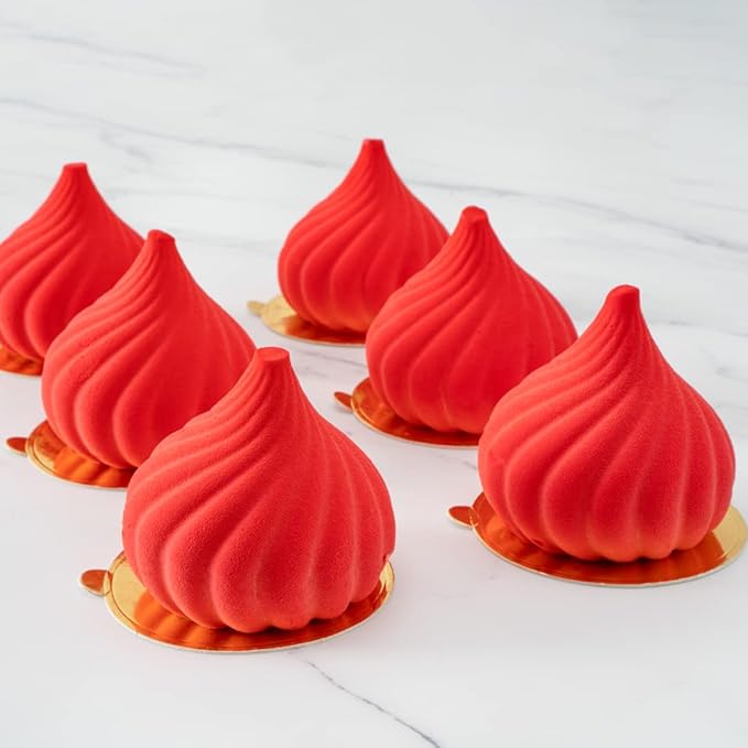 Restaurantware-Pastry Tek 6 Cavities Spiral Silicone Mold, 1 Oven-Ready Spiral Mold - Flexible, Freezable, White Silicone Spiral Jello Mold, Easy Release, For Baking