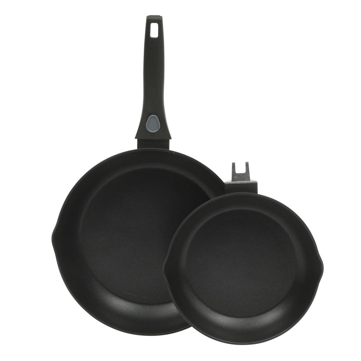 Oster SmartHandle Advance 13-Piece Ceramic Nonstick Cookware Set – Matte Black Finish, Gray Interior, Induction Base, Detachable Handles, Oven & Dishwasher Safe, With Utensils & Pan Protectors