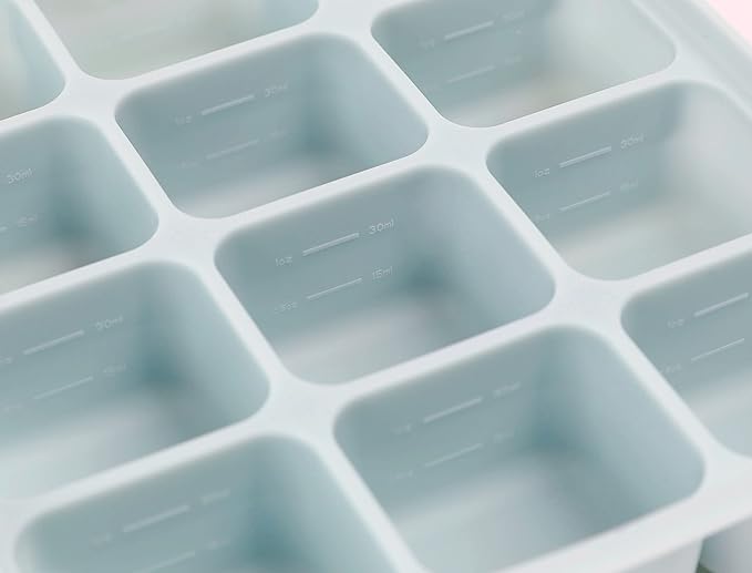 PETINUBE Baby Food Storage Silicone Cubes with Clip-On Lid Freezer Tray Baby Food Soups Purees Ice Easy and Safe Design Made in Korea(12 Sand Beige)