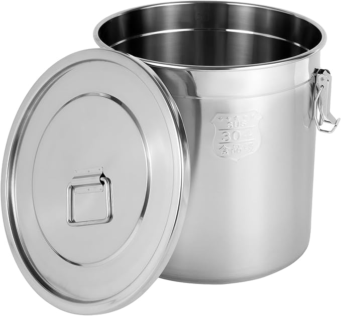 Beaccoss 304 Stainless Steel Airtight Canister for Kitchen, 8.7Gal Canisters Container with Lids and Sturdy Locking Clamp,Bucket Food Storage Containers Airtight for Flour Coffee Bean Tea (33L)