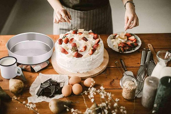 TeamFar 8 Inch Cake Pan Set of 2, Round Layer Cake Baking Pans Tins