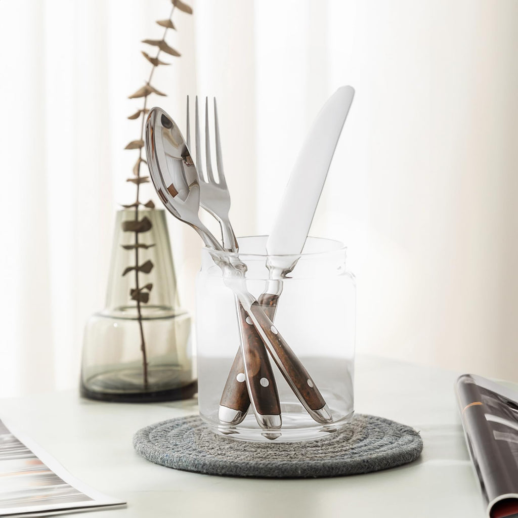 QUEARI 20-Piece Silverware Set Service for 4 with Two Rivets, Vintage Flatware Set, Stainless Steel Cutlery Set with Coffee-colored Bakelite Handle, Dishwasher Safe, Light Brown Color