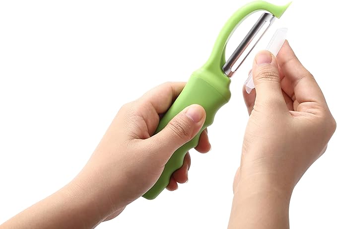 Spring Chef Swivel Vegetable Peeler with Soft Grip Handle, Set of 2, Green