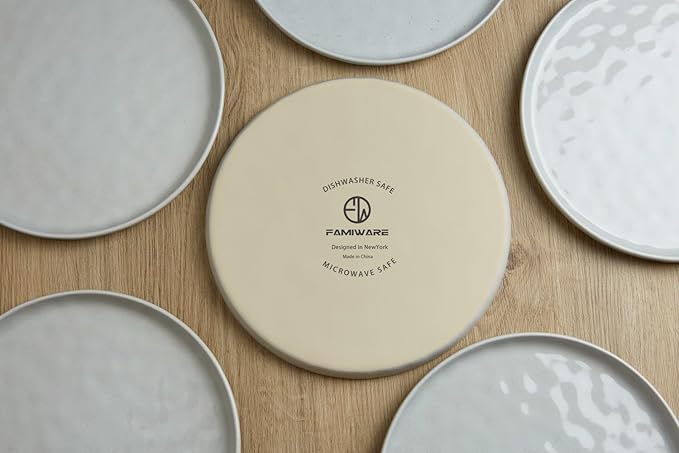 Famiware Mars Stoneware Dinnerware Set for 4, Light Gray