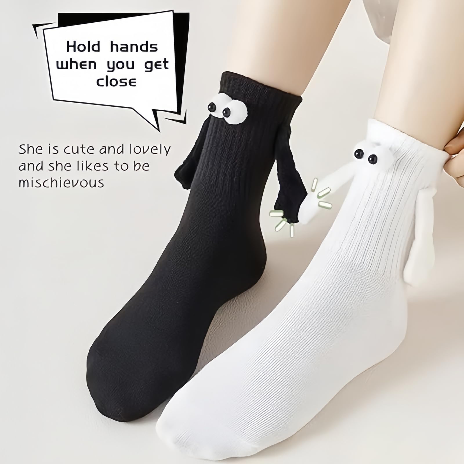 Oneastern 2 Pairs Magnetic Holding Hands Socks Funny Couple Gifts, Best Friend, Engagement, Anniversary, Teens Gag Cute Weird Stuff