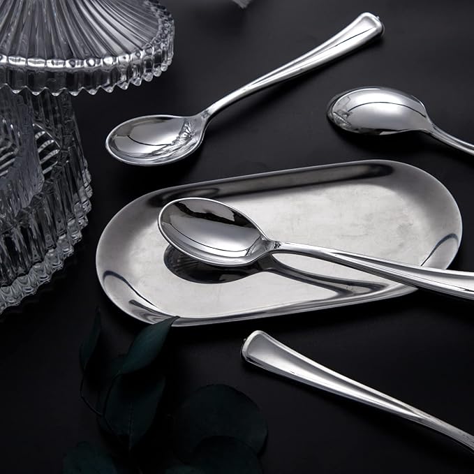 Liacere 200PCS Silver Plastic Spoons - Heavy Duty Disposable Spoons - dessert Spoons for Wedding & Party & New Year & Valentine's Day& Christmas