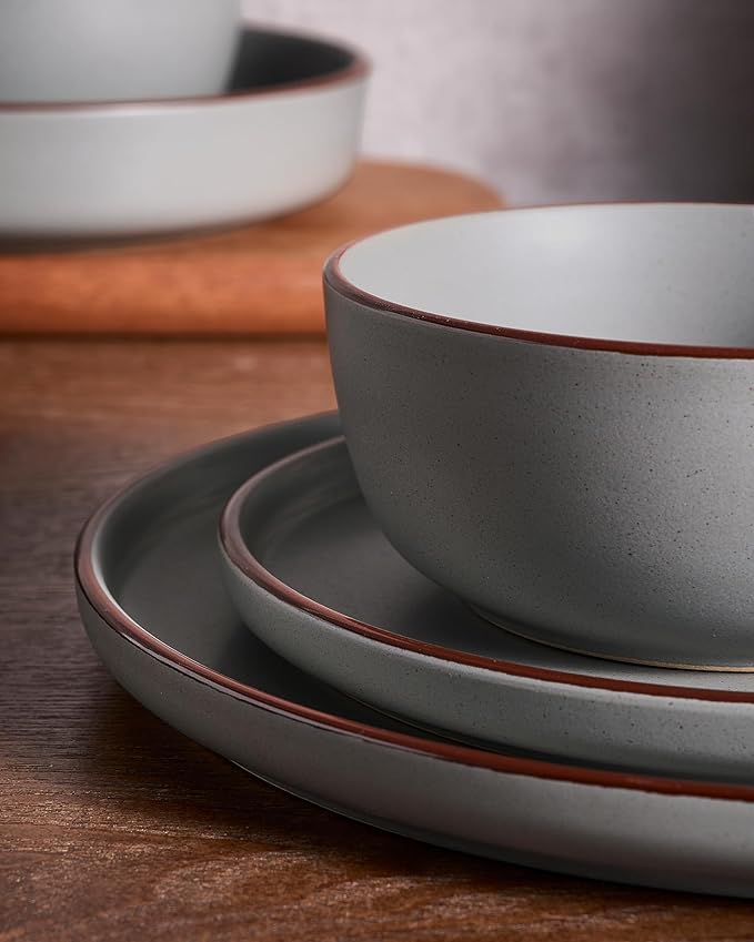 Famiware Mercury 18-Piece Stoneware Dinnerware Set, Dark Grey