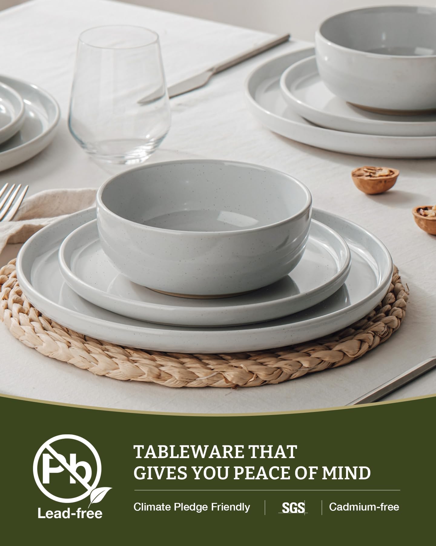 Famiware Milkyway 18-Piece Stoneware Dinnerware Set, Light Gray