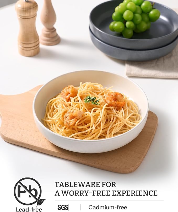 famiware Milkyway 33 oz Pasta Bowls Set of 4, Dark Charcoal & White