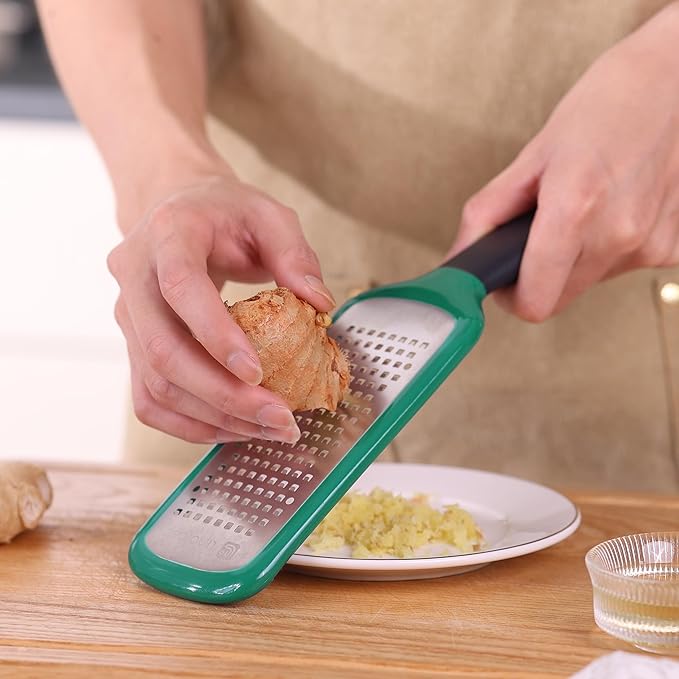 linoroso Lemon Zester Grater of 2, Kitchen Tool for Cheese, Garlic, Nutmeg