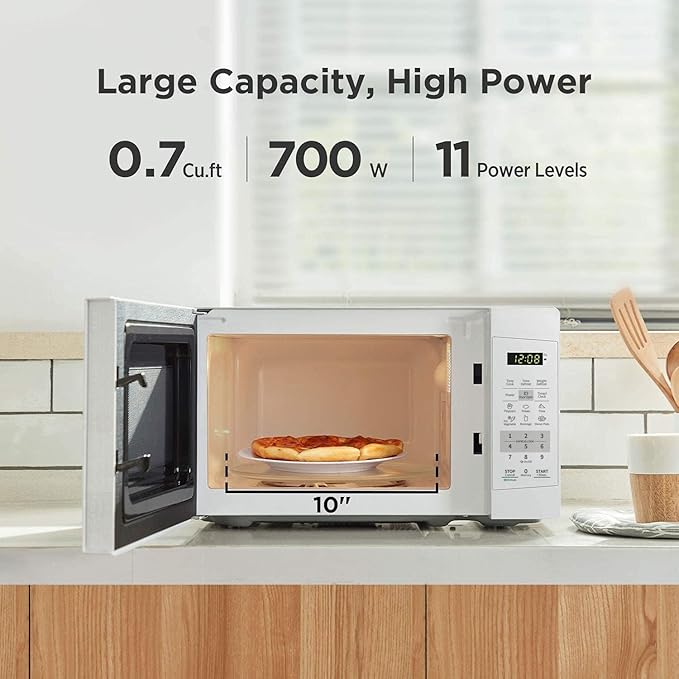 COMFEE' Countertop Microwave Oven, 0.7 Cu.Ft, 700W,Pearl White, ECO Mode