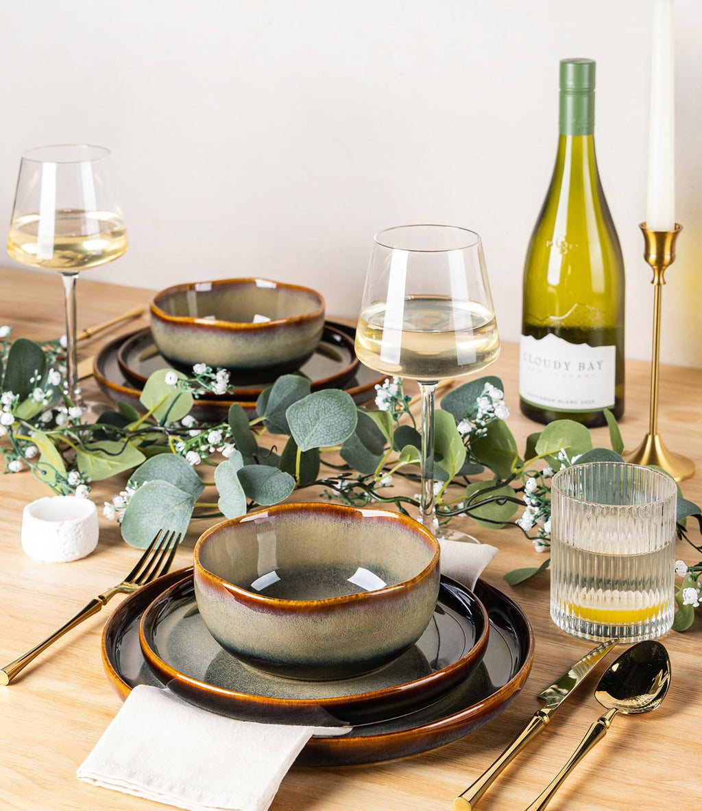 TheTerra Ceramic Dinnerware Set for 4, 12-Piece Plates and Bowls Set