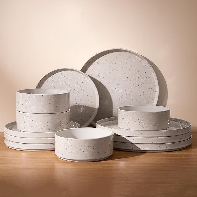 Famiware Nebula 12-Piece Stoneware Dinnerware Set, Creamy White