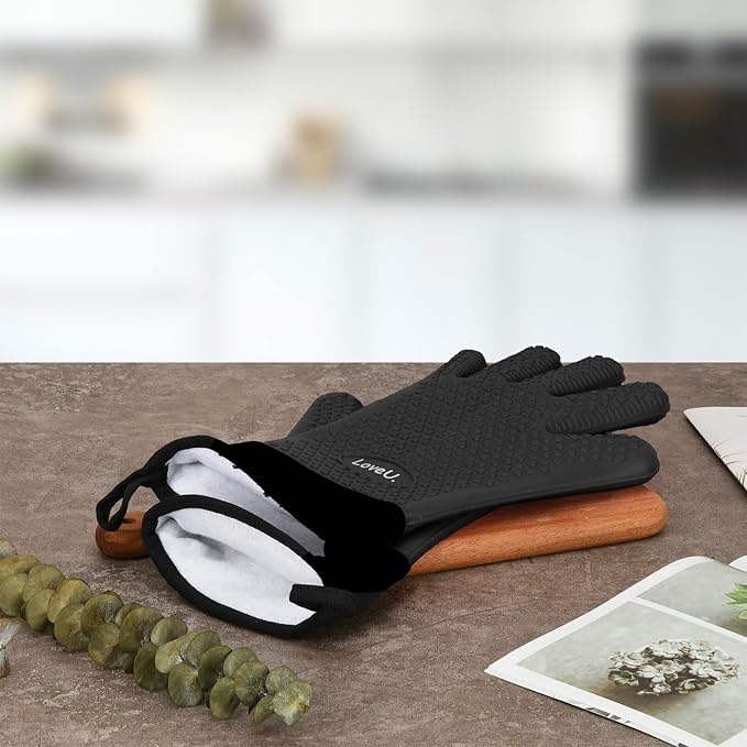 Loveuing Kitchen Oven Gloves - Dual-Layer Heat Resistant Grilling Gloves, Silicone Oven Mitts with 5 Fingers, Waterproof Non-Slip Pot Holder for Barbecue, Cooking, Baking (Small, Black Long)