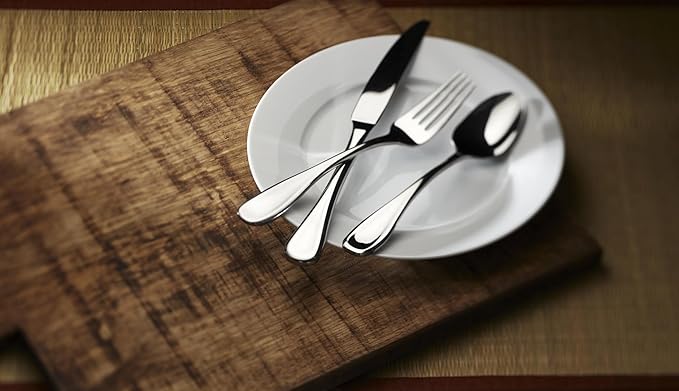 Oneida Voss 20-Piece 18/0 Silverware Set for 4, Flatware