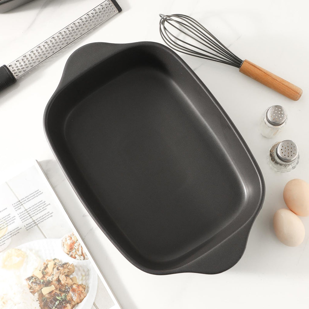 Tikooere Casserole Dish for Oven,Ceramic Baking Dishes， Stoneware Bakeware Set of 3，Deep Casserole Dishes for Baking，Casserole,Cake Dinner and Daily Use,0.63/1.8/4 QT，Matte Black