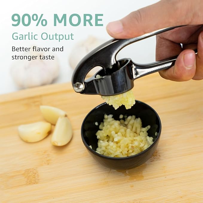Garlic Press Crusher & Mincer – Easy Squeeze Ergonomic Handle, Heavy Duty Zinc Alloy, Dishwasher Safe, Includes Peeler & Cleaning Brush – Garlic Ginger Crusher Tool (Black)