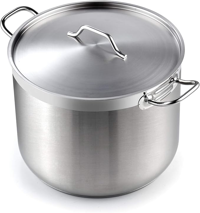 Cooks Standard Professional Stainless Steel Stock Pot, Heavy Duty Induction Soup Pot with Lid, Large Pot for Cooking Pasta, Soup, Oven Safe, Dishwasher Safe, Compatible with Most Stovetops, 30-Quart