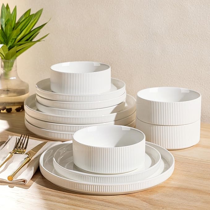 TheTerra Ceramic Dinnerware Set for 4, 12-Piece Plates and Bowls Set