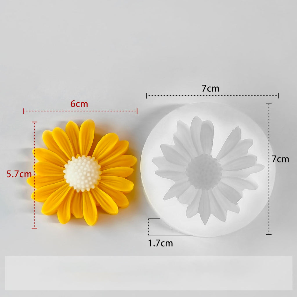 2 Pcs Daisy Flower Pendant Candle Mold - 2 Style - Silicone Resin Casting Molds for Candle & Resin & Soap Craft Supplies