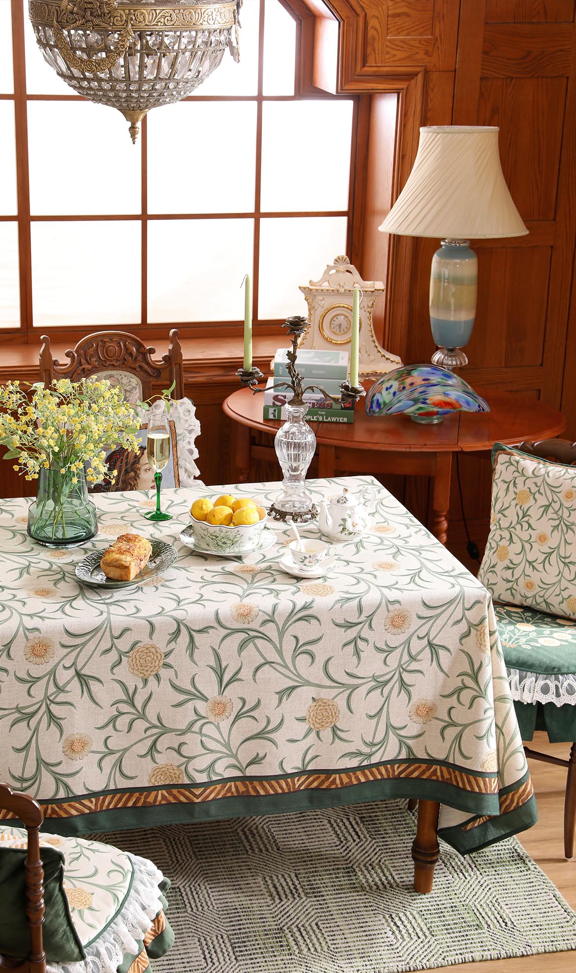 patdrea Vintage French Linen Tablecloth,Rectangular,118"x67"-Botticelli