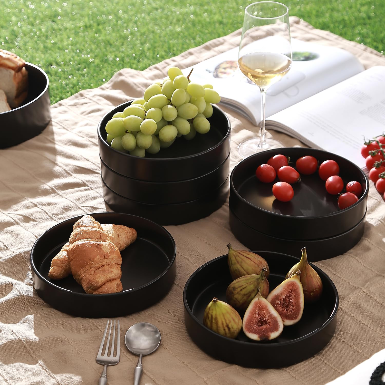 Stone Lain Celina Stoneware Bowl Set, 4-Piece Pasta Bowls for Kitchen, Ceramic Serving for Ramen, Fruit, Cereal, Dinner - Microwave & Dishwasher Safe, Black