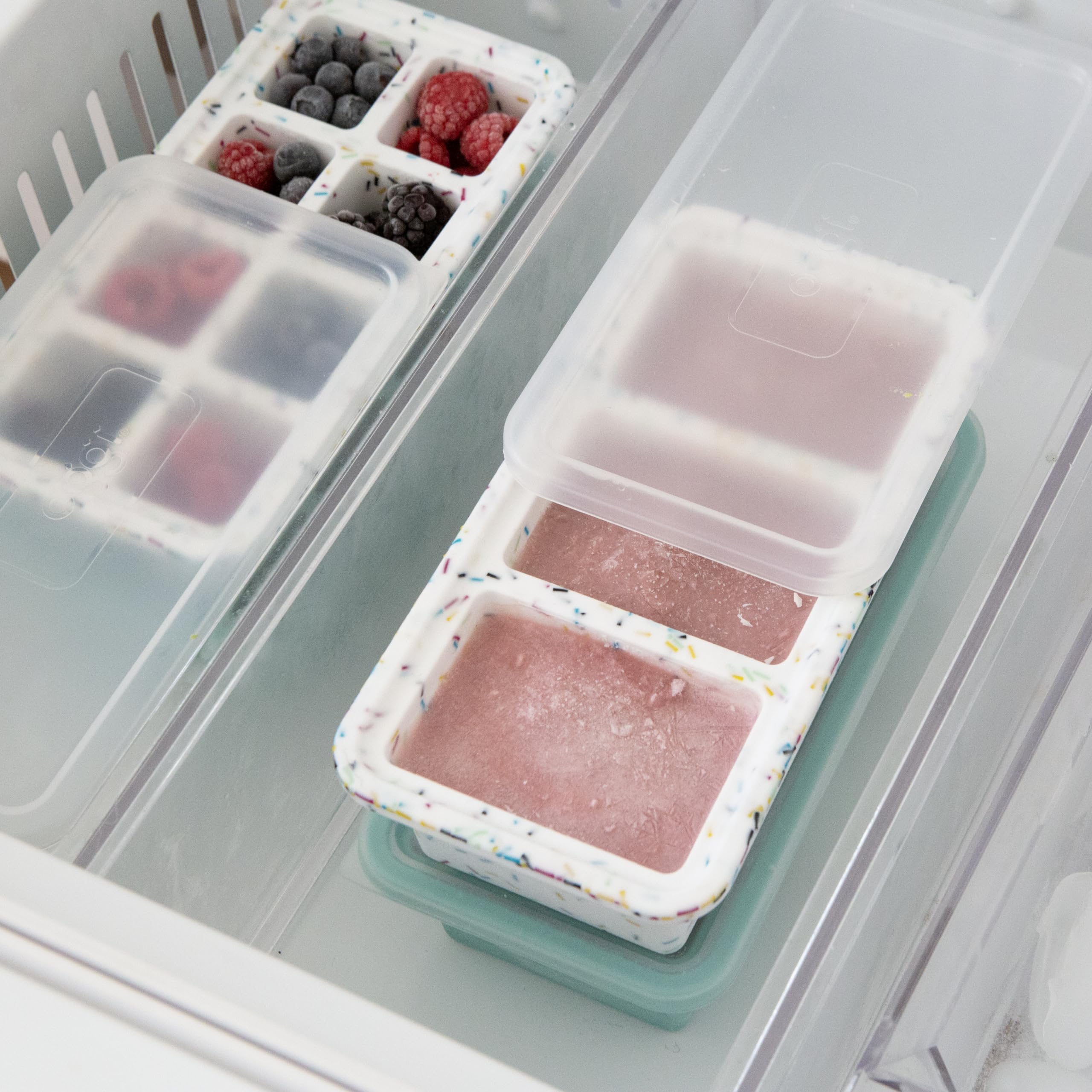 OGGI Prep & Portion Silicone Freezer Trays with Lid - Freezer Molds for Food, Ice Cube Tray, Food Prep Containers, Freezer Storage Containers, for Soup, Smoothie Cubes, Broth, Leftovers - 2 Cup x2