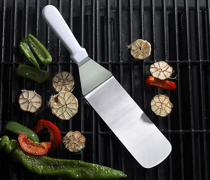 New Star Foodservice Commercial Grade Plastic Handle Flexible Grill Turner/Spatula, 14.5-Inch, White
