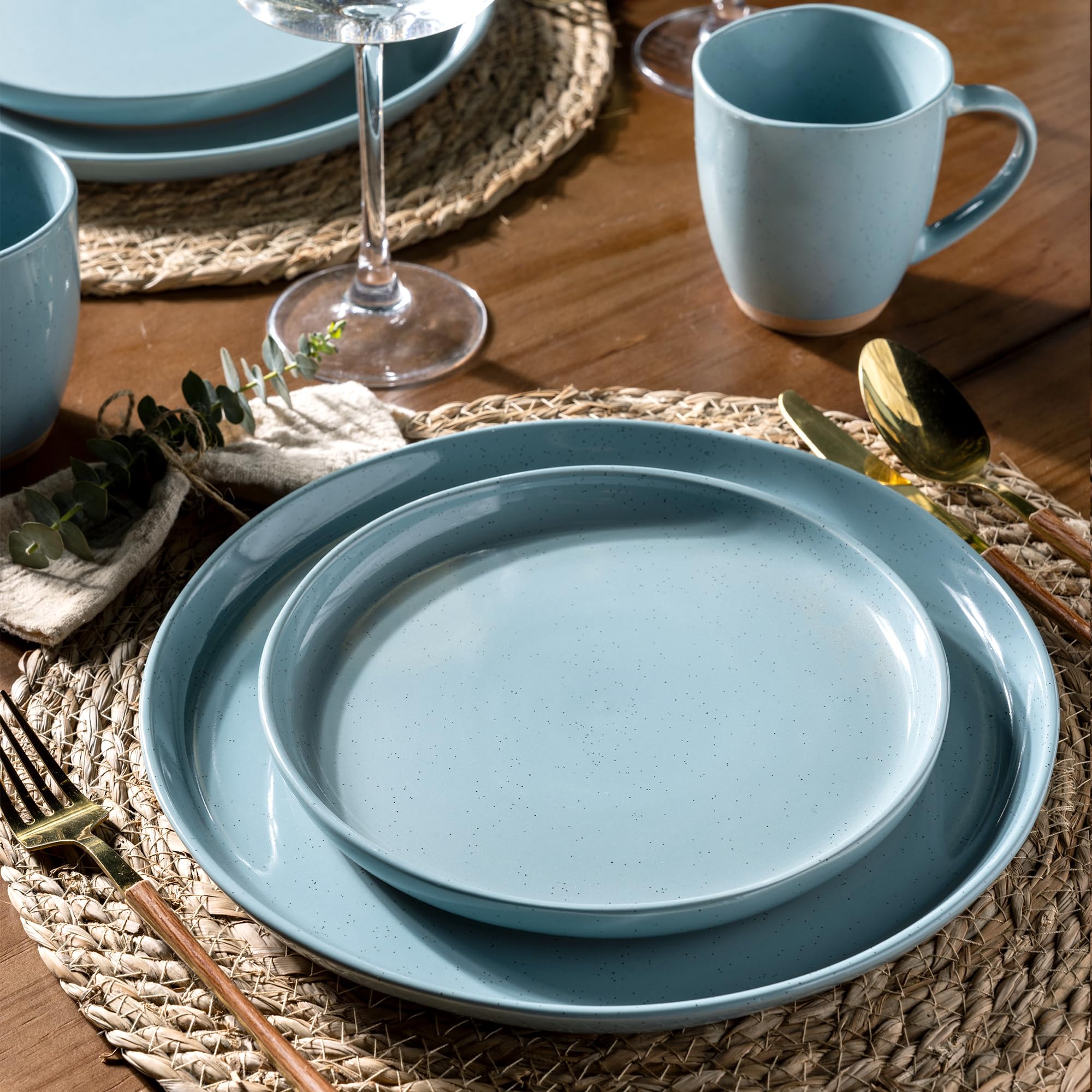 AmorArc Dinnerware Sets for 6, 18 Pieces Ceramic Plates and Bowls Set