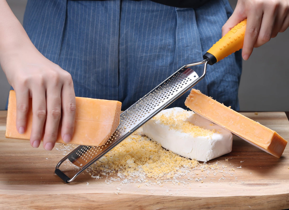 Deiss PRO Lemon Zester & Heavy Duty Grater - Parmesan, Garlic, Nutmeg, Chocolate, Fruits, Vegetables, Ginger & Cheese Shredder