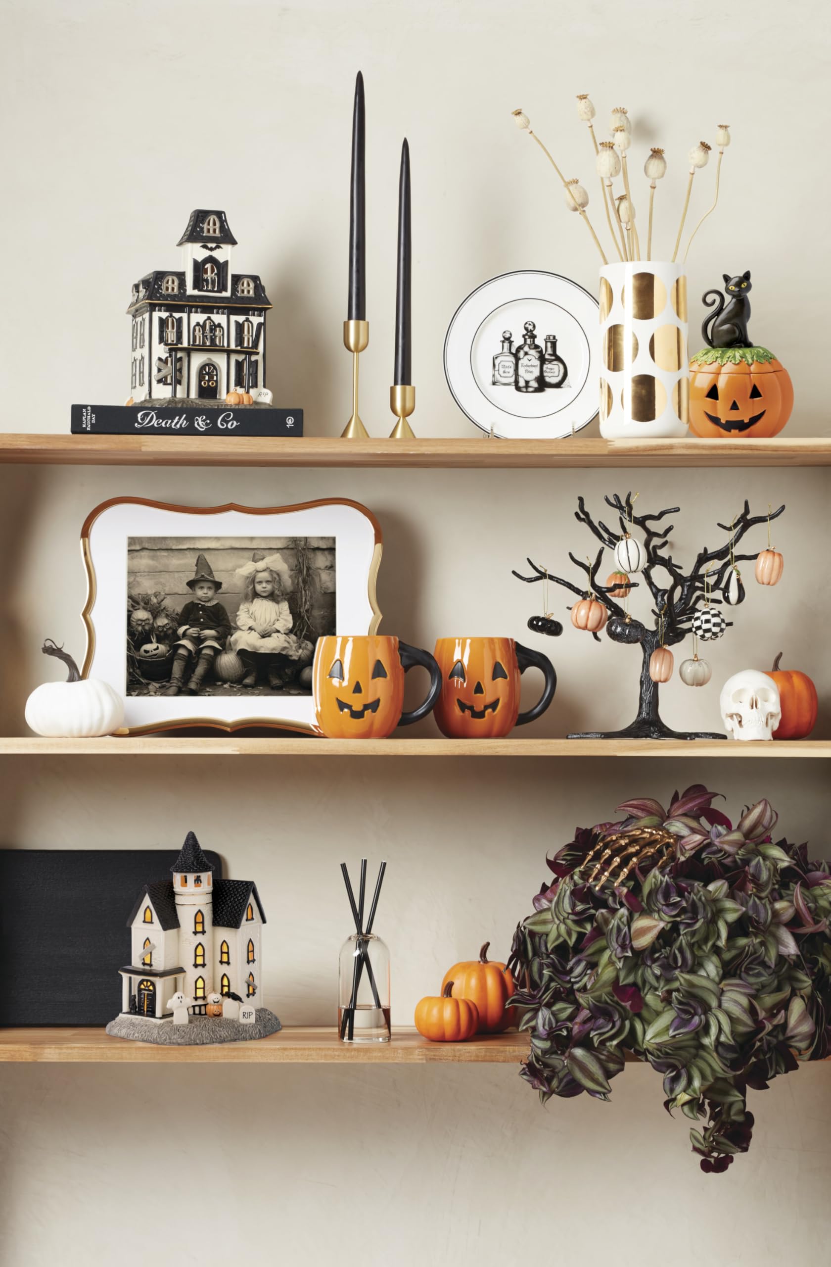 Lenox Vintage Halloween Light-Up Manor Figurine