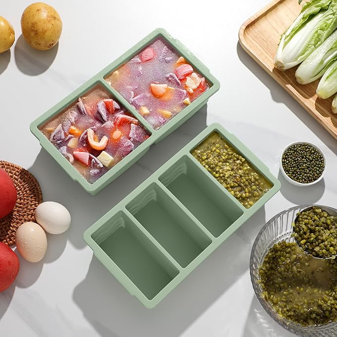 Silicone Freezer Trays with Lid for Soup, 1-Cup & 2-Cup Large Ice Cube Molds Food Storage Containers for Meal Prep, Freeze 500mL/250mL/125mL Portions – 2 Pack
