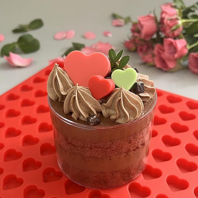 Tadonyny Mini Heart Chocolate Candy Molds Silicone, Silicone Heart Gummy Molds Fondan Molds with Scraper (S)