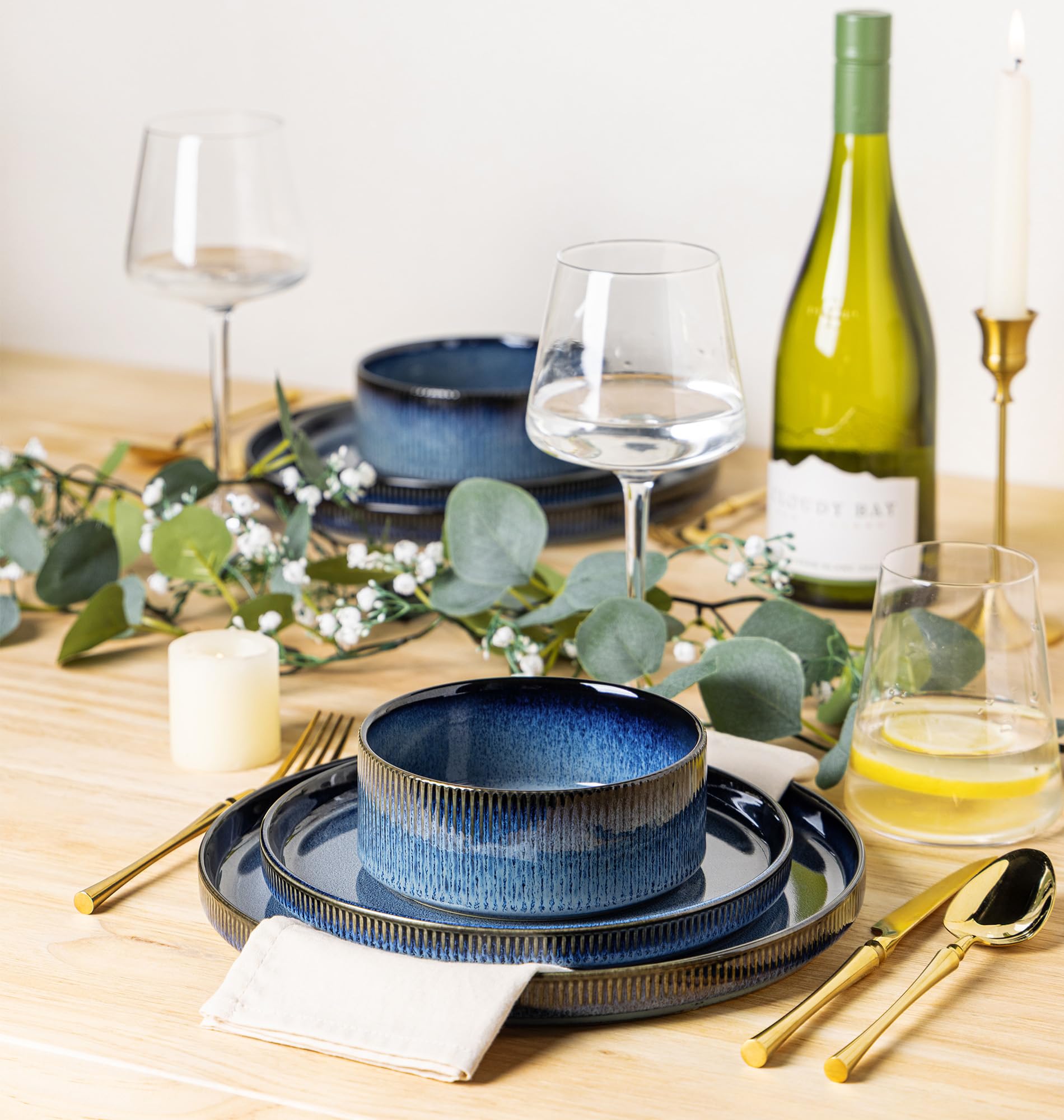 TheTerra Ceramic Dinnerware Set for 8, 24-Piece Plates and Bowls Set
