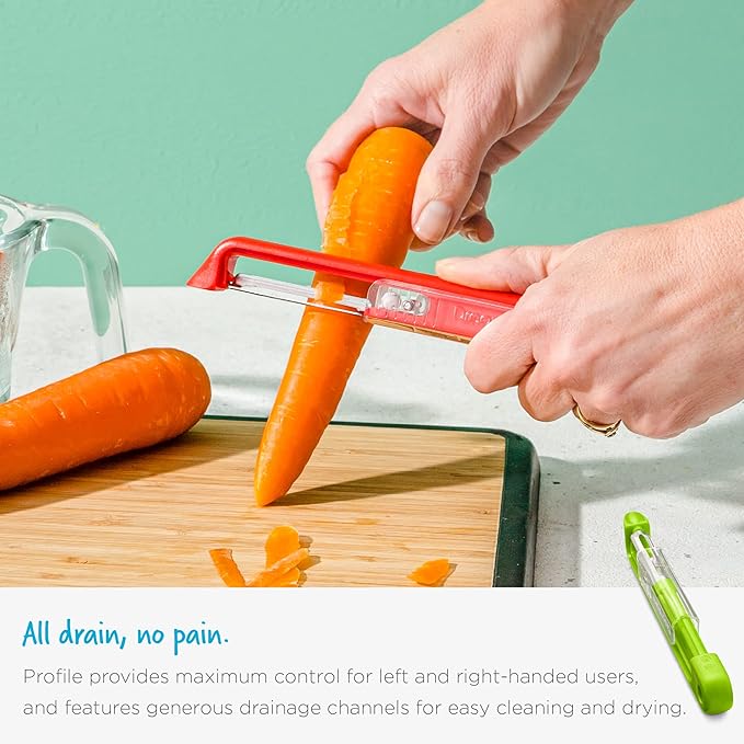 Dreamfarm Sharple Self-Sharpening Vegetable Peeler - Kermit Green