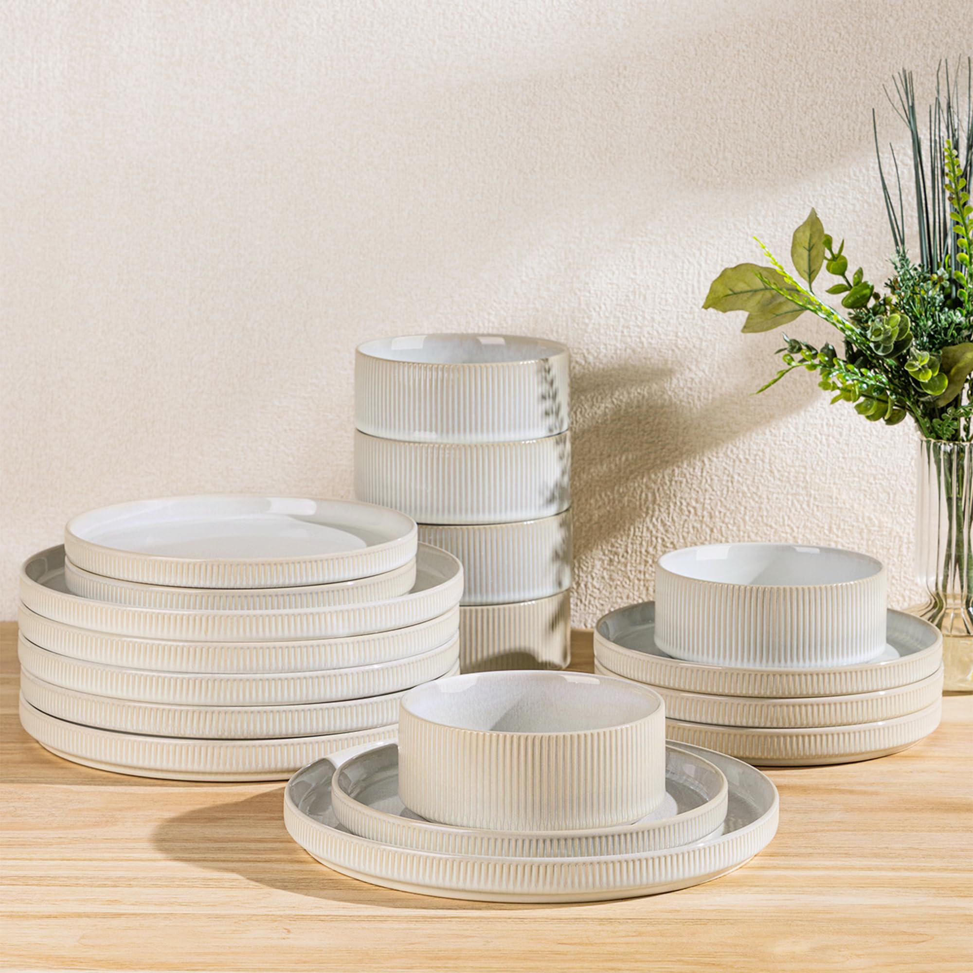TheTerra Ceramic Dinnerware Set for 6, 18-Piece Plates and Bowls Set
