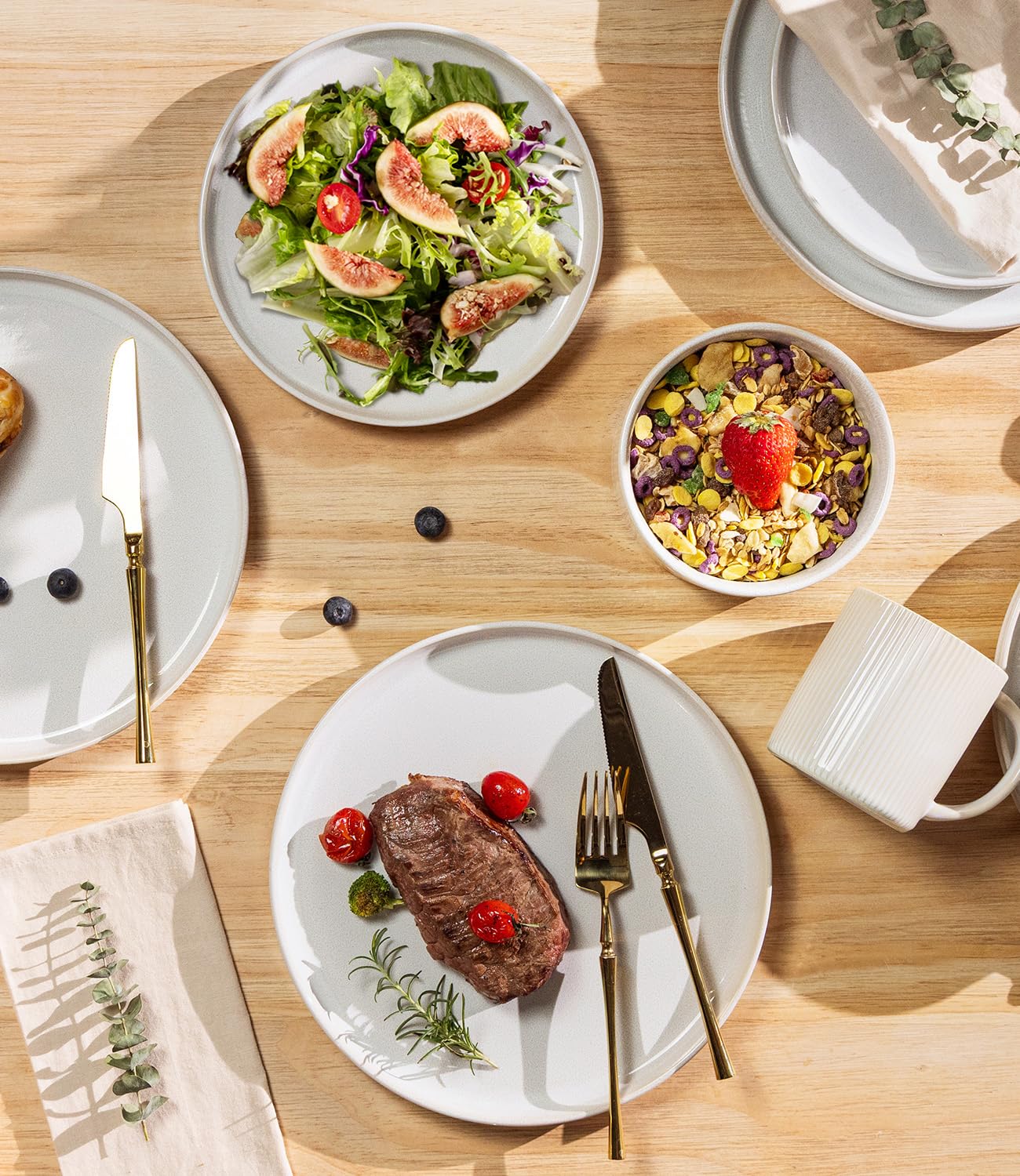 TheTerra Ceramic Dinnerware Set for 6, 18-Piece Plates and Bowls Set