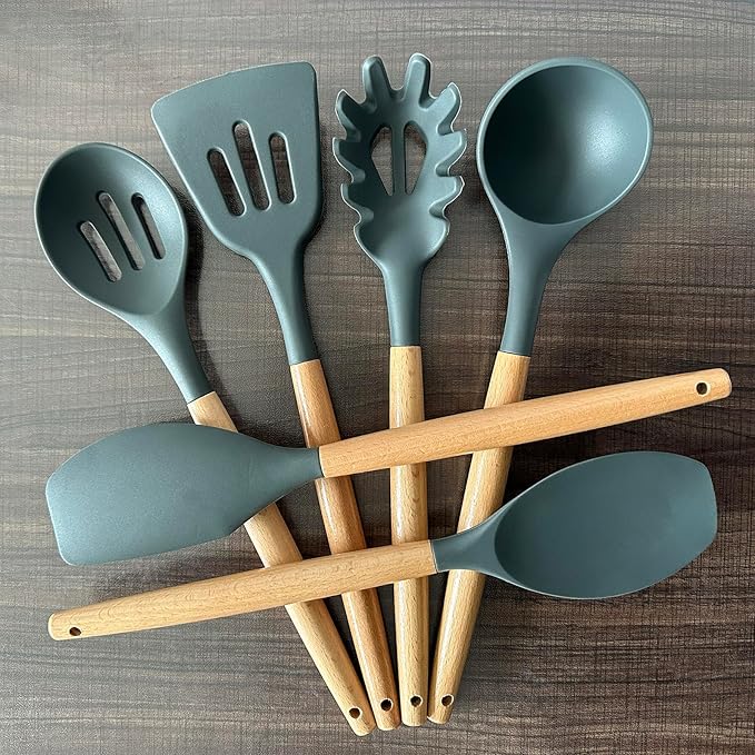 IOCBYHZ Kitchen Cooking Utensils Set, 6Pcs Silicone Kitchen Utensils Set Spatula Spoon Soup Ladle Turner, Heat Resistant Wooden Handle Silicone Cooking Gadgets for Nonstick Cookware & Baking BPA FREE