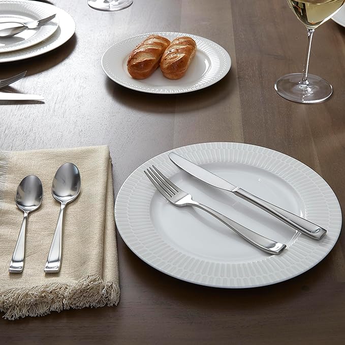 Oneida Moda Dinner Spoons Silverware Set for 4, Flatware