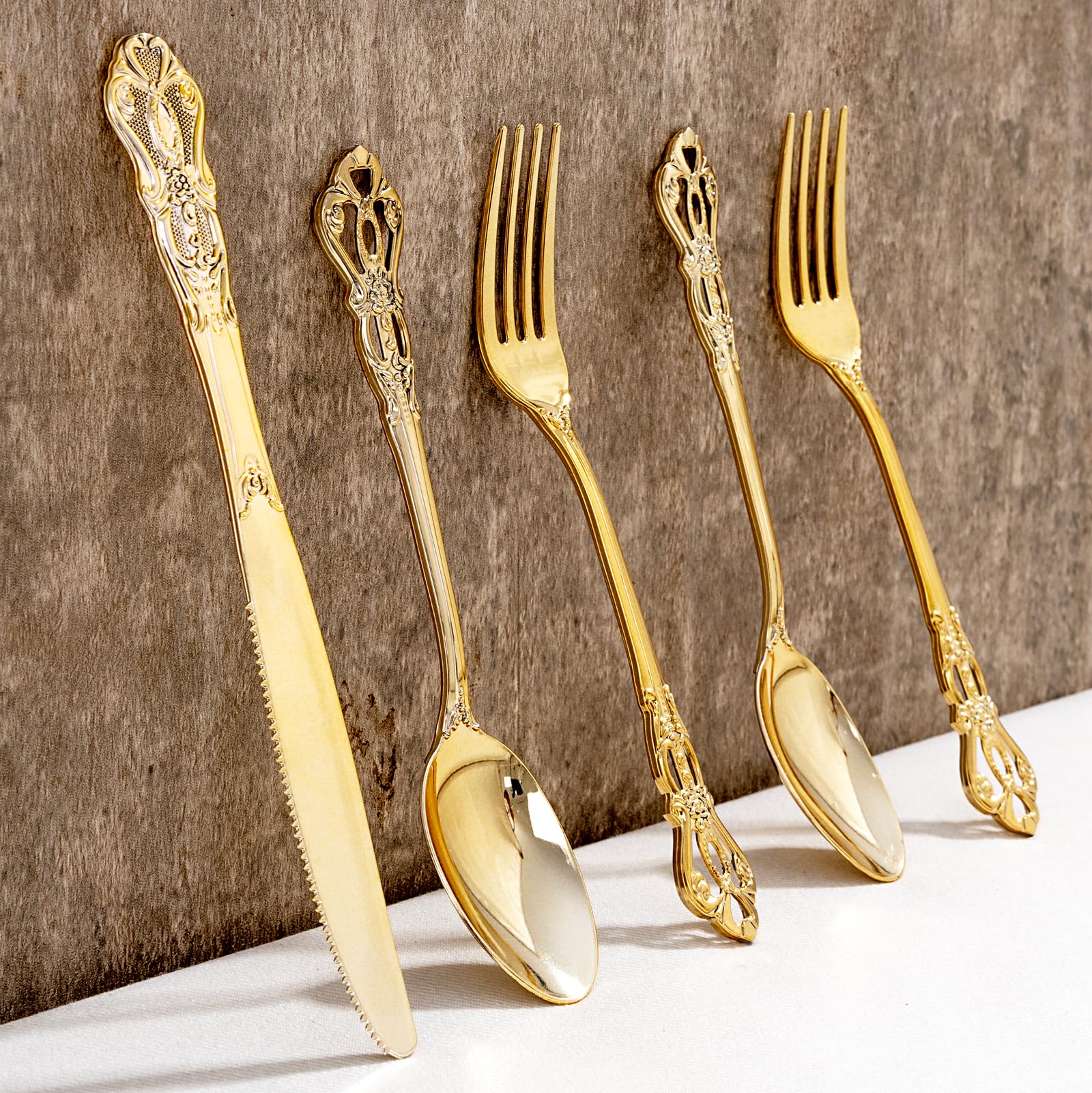 Joyido 40PCS Gold Plastic Silverware - Elegant Cutlery Disposable for Party