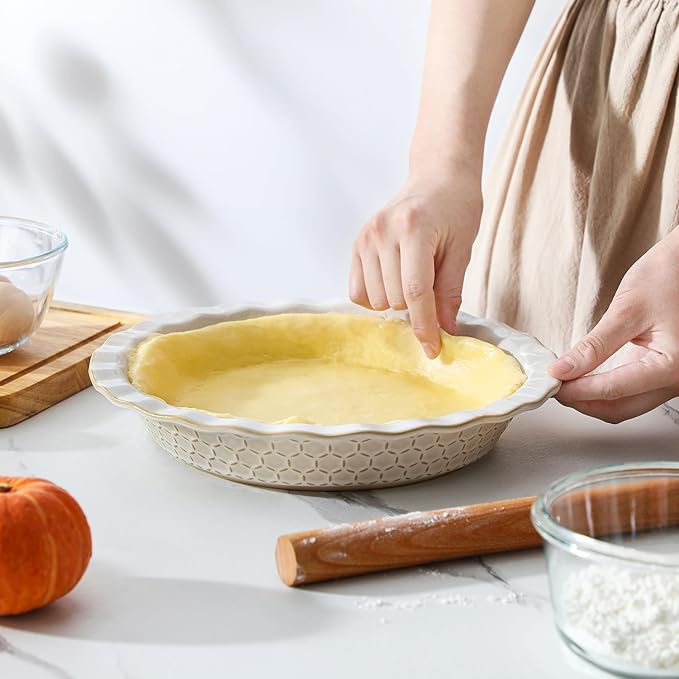 MALACASA Stoneware Pie Dish, 9 Inch Quiche Baking Dish Embossed