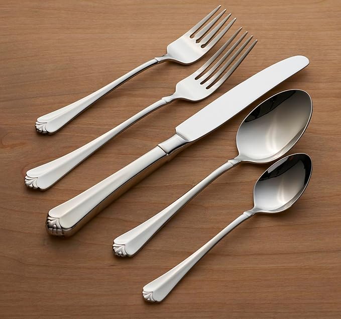 Oneida Juilliard 20-Piece 18/10 Silverware Set for 4, Flatware