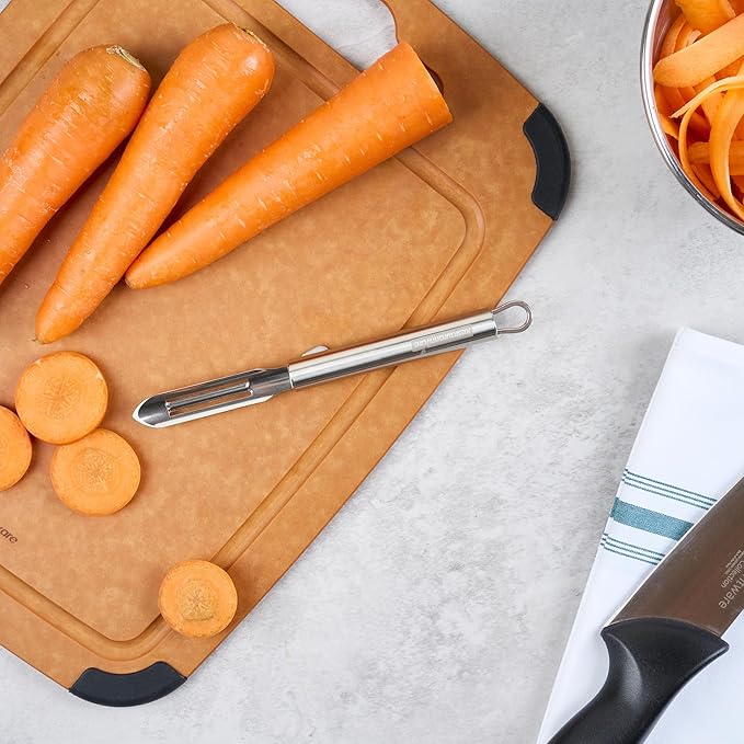 Restaurantware Stainless Steel Straight Vegetable Peeler - 24 Pack - German Standard - Double Edged Kitchen Peeler Dishwasher Safe, Sharp Blades - Potato Peeler for Potato, Apple, Cucumber