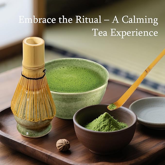 Rzoklot Matcha Tea Set – Japanese Matcha Bowl with Spout, Bamboo Whisk, Scoop, Holder & Strainer – Complete Ceremonial Matcha Kit for Beginners & Gift-Giving, Green